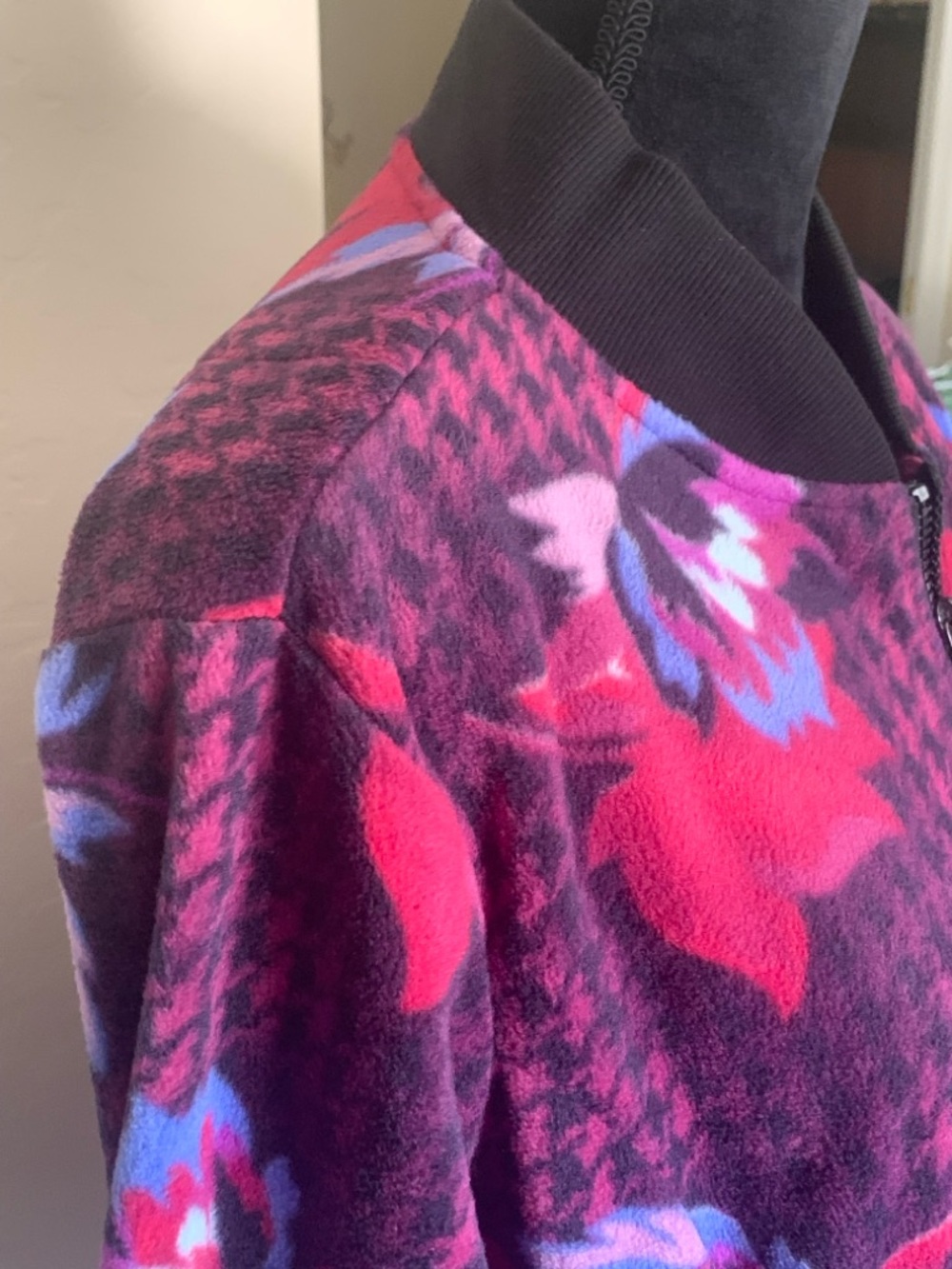 Bob Mackie Floral Houndstooth Bomber Jacket - Purple & Red - Picture 11 of 12